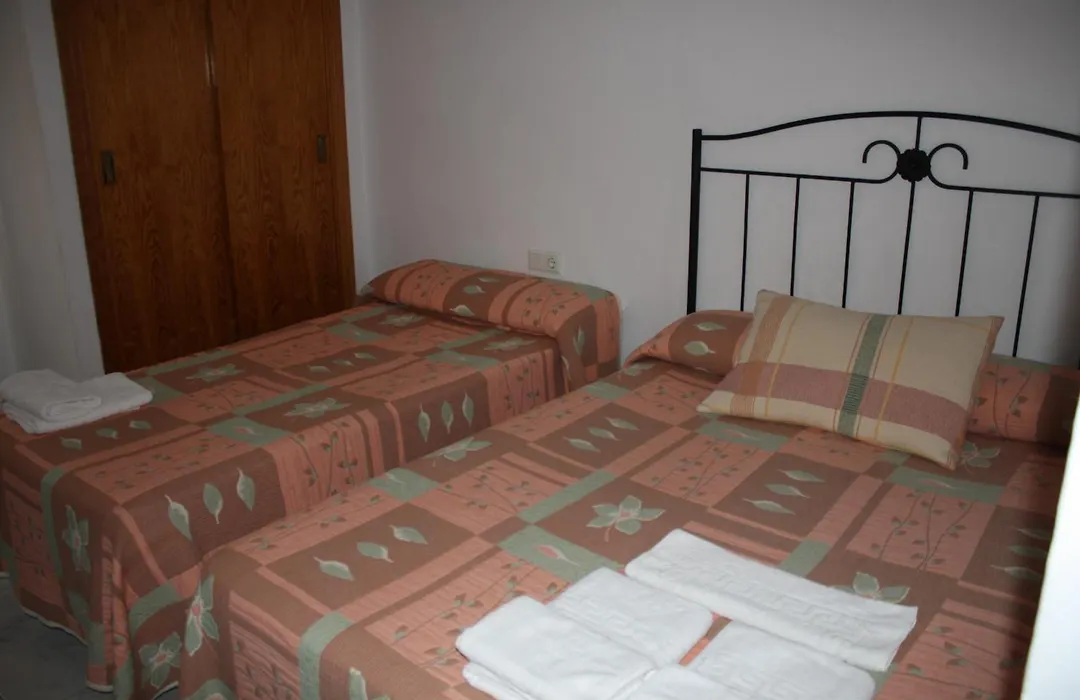 Hostal Torre de Guzmán-1